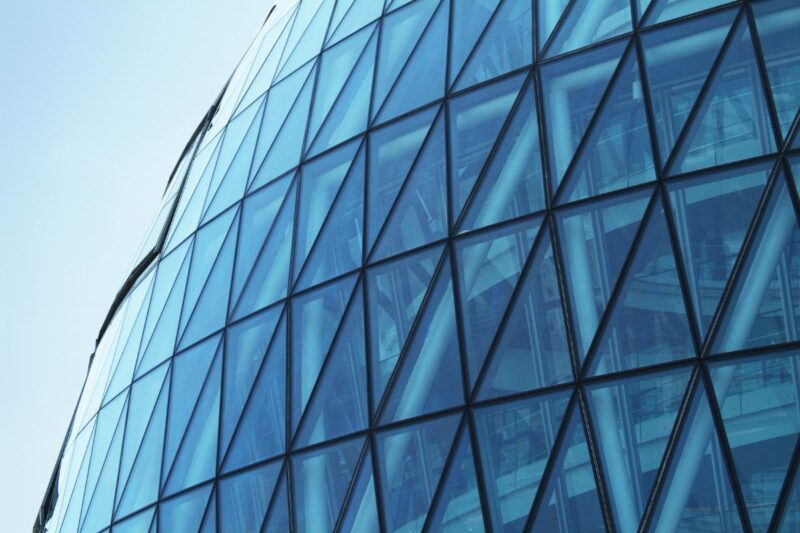 How Is Glass Used as a Building Material? Insights into Construction ...